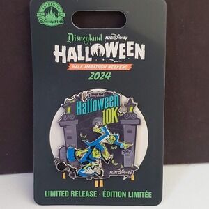 DISNEY runDisney 2024 Pin Disneyland Halloween Weekend 10k Limited Release NWT